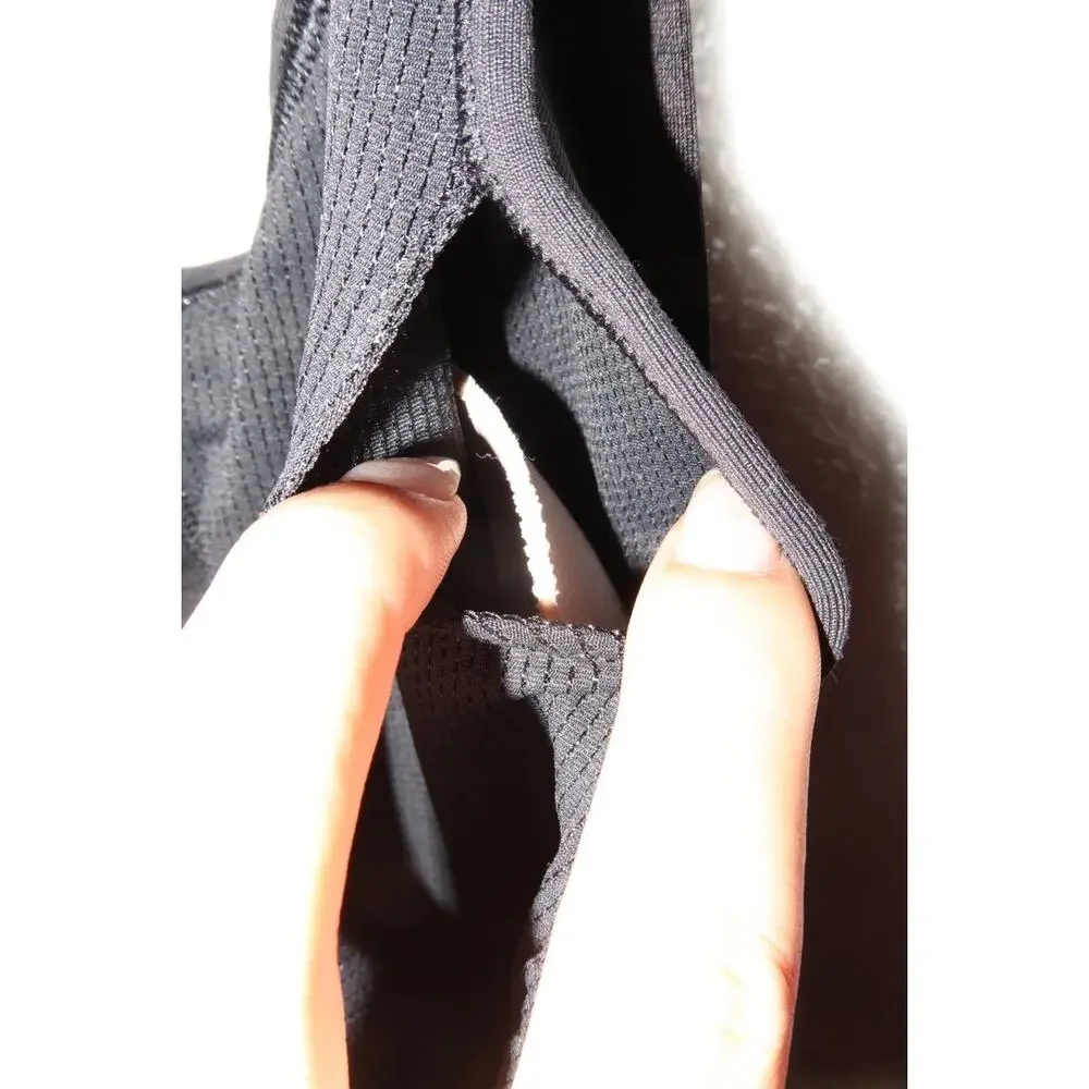 ATHLETA 2 In 1 Ultimate Support Top Black Medium